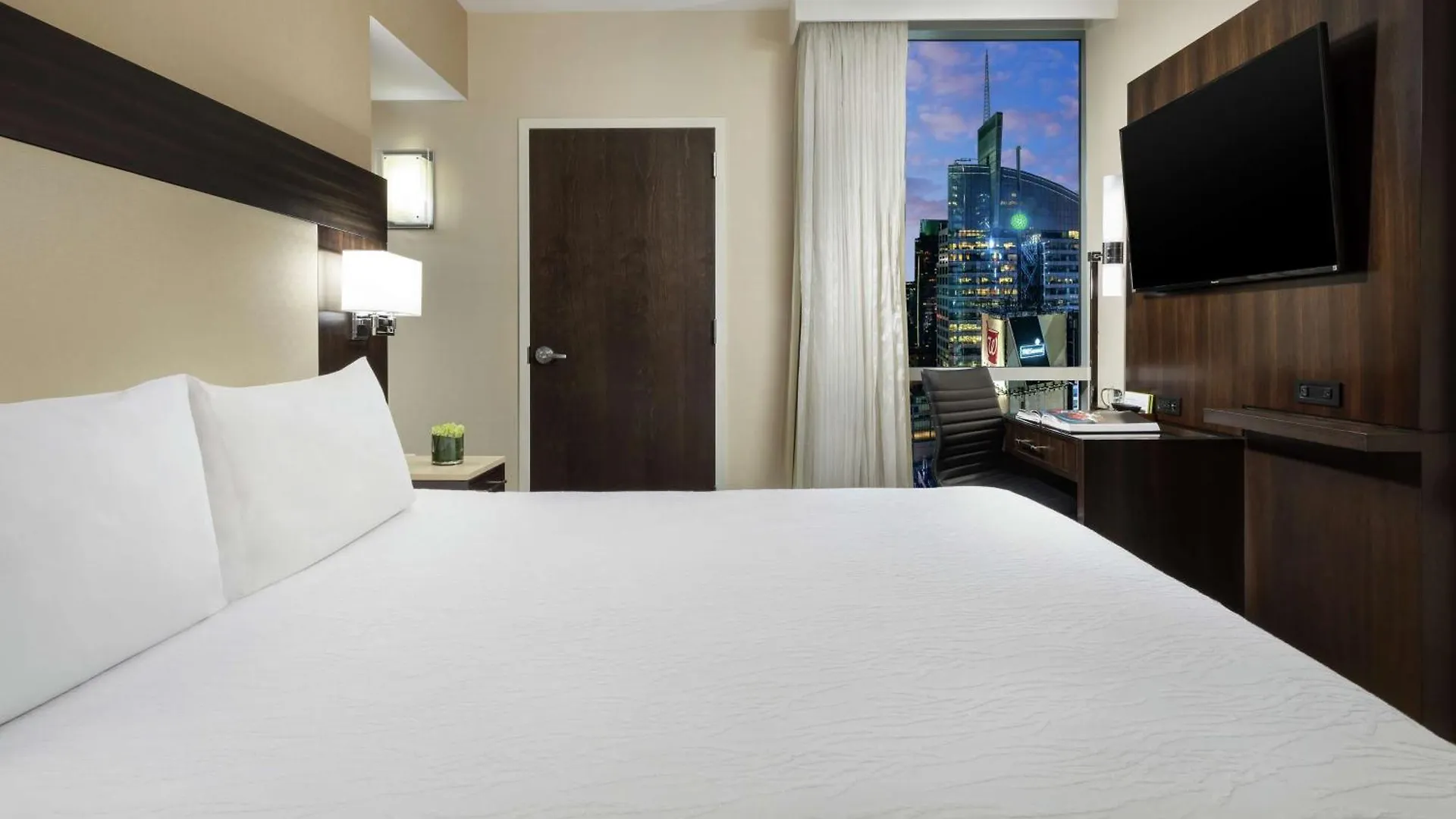 מלון Hilton Garden Inn New York - Times Square Central