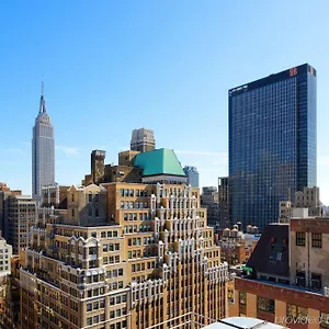 Courtyard By Marriott Times Square West Hotel