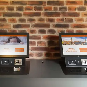 https://easyhotel-zuerich.hotelsbaselswitzerland.com