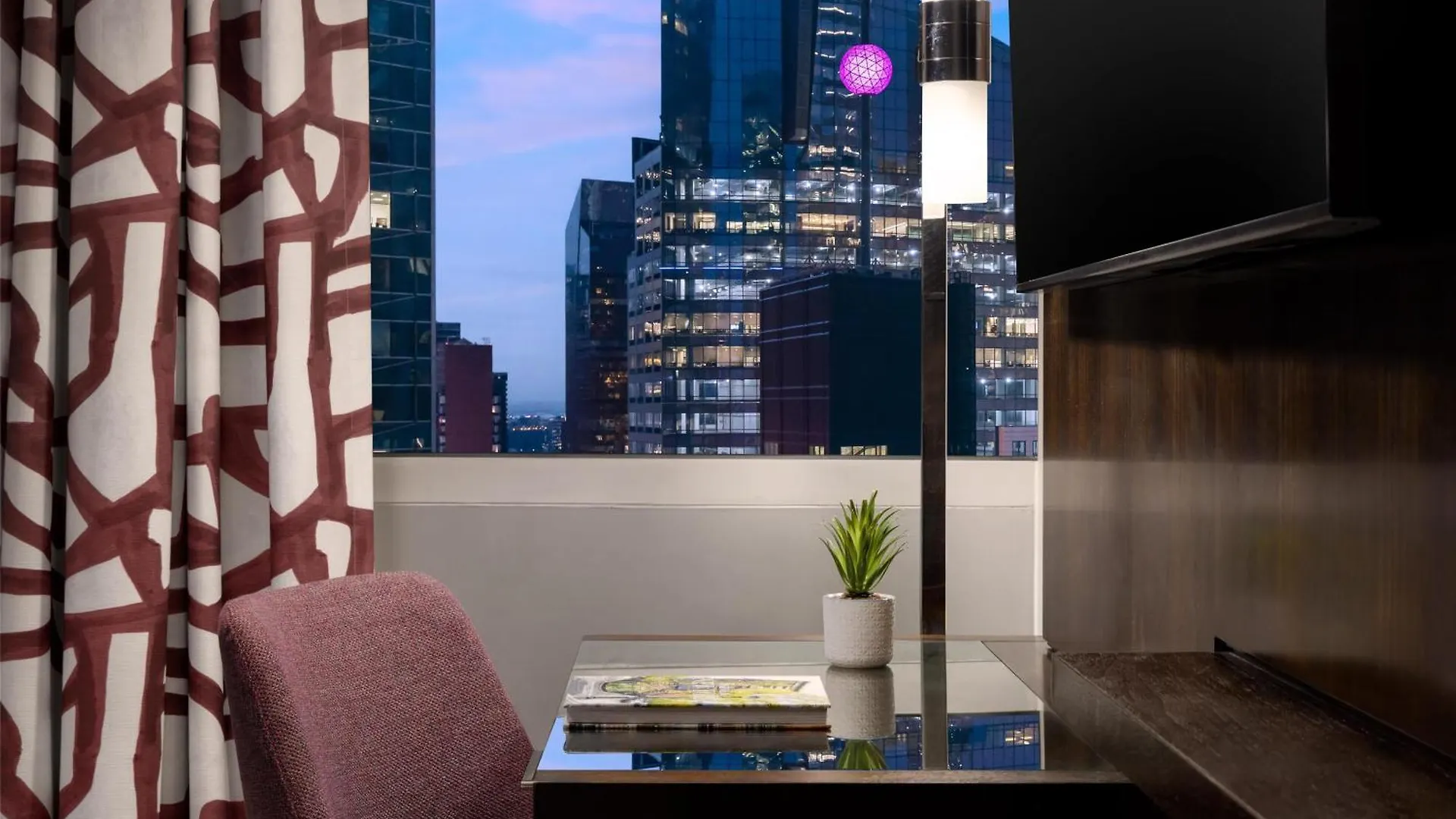 Hilton Garden Inn New York - Times Square Central 3*,  ABD